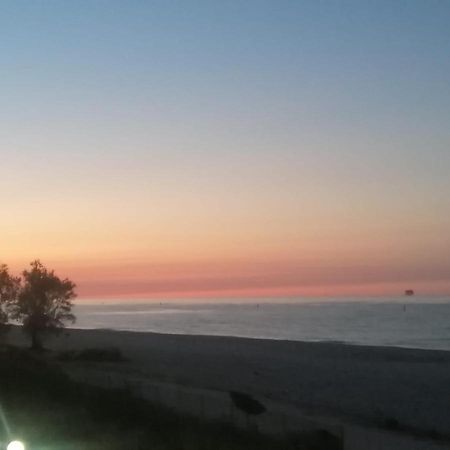Appartamento Alta Marea Porto SantʼElpidio Esterno foto